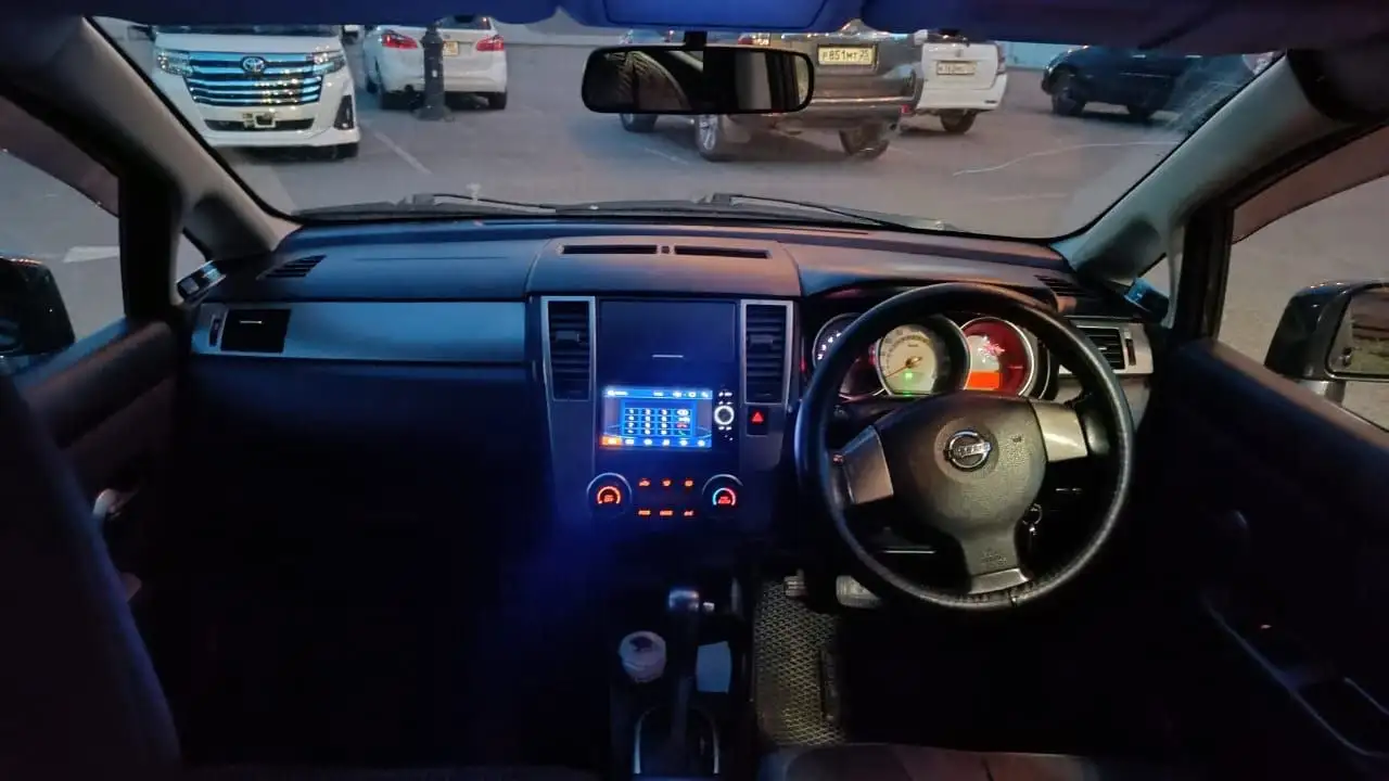 Продам Тойоту Тииду - Авто в Владивосток