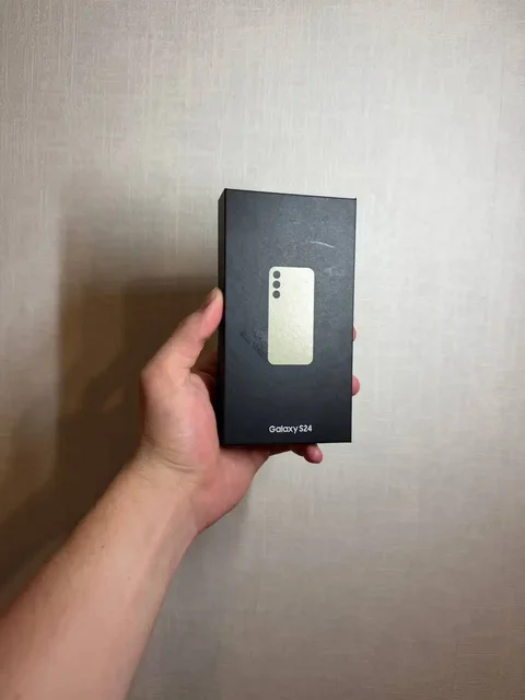 Samsung S24 256gb Yellow новый - Моноблоки в Владивосток