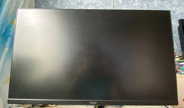 MSI 27" 180Hz монитор, Lamzu mini мышь, Ardor клавиатура - Игровые консоли в Владивосток