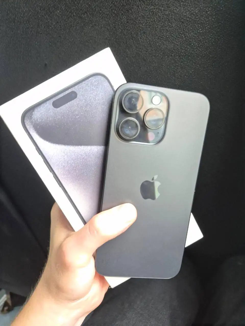 iPhone 15 Pro Max 256GBв отличном состоянии - Смартфоны (Электроника) в Владивосток