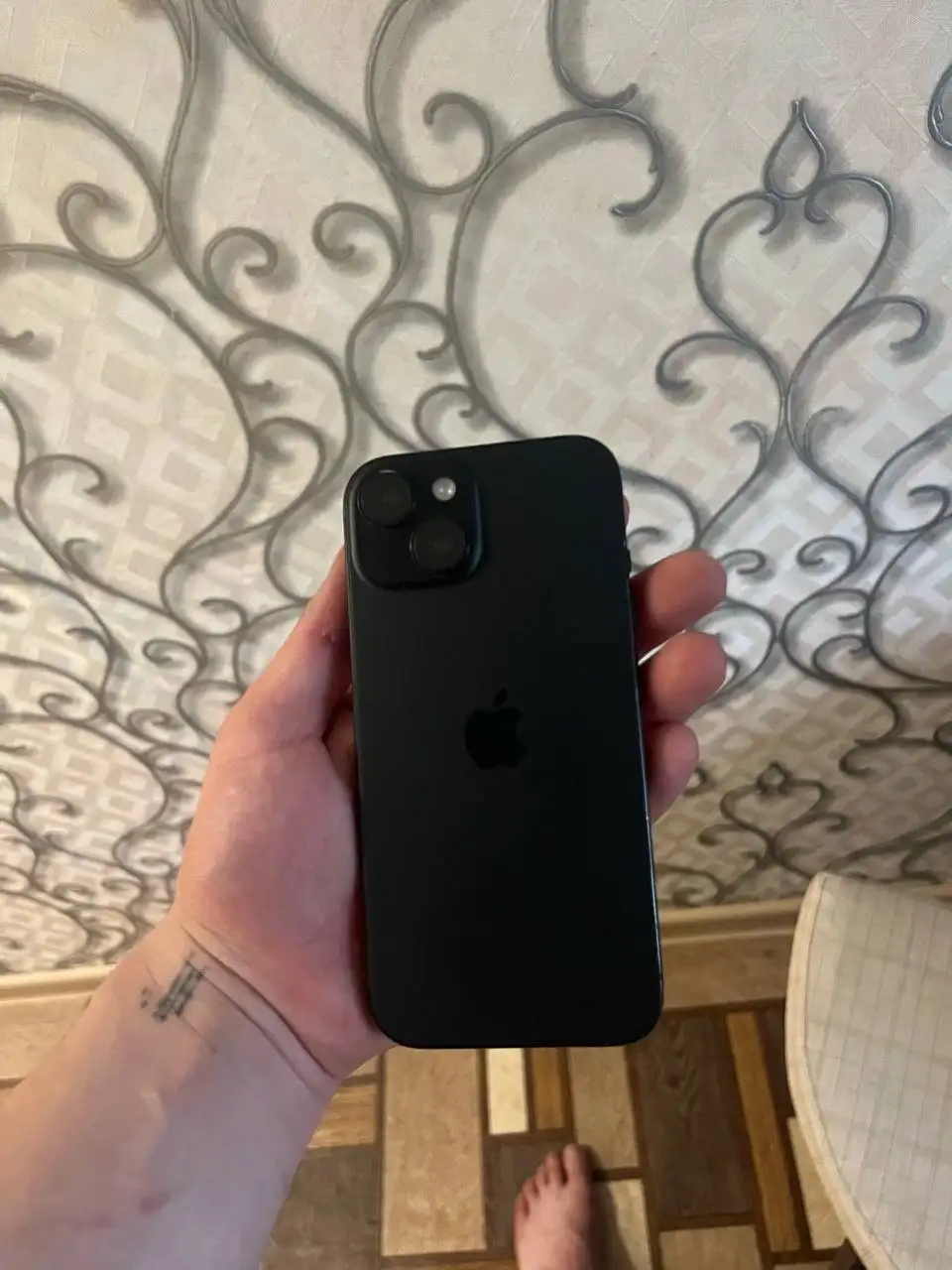 Продам iPhone 15 - Смартфоны (Электроника) в Владивосток