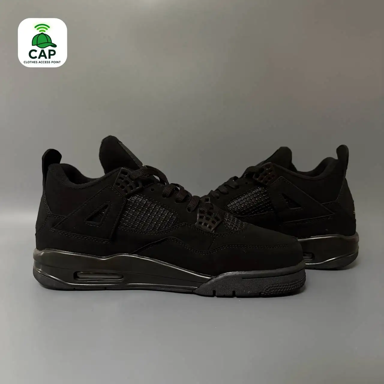 Кроссовки Jordan 4 черные — продажа во Владивостоке - Обувь (Одежда) в Владивосток