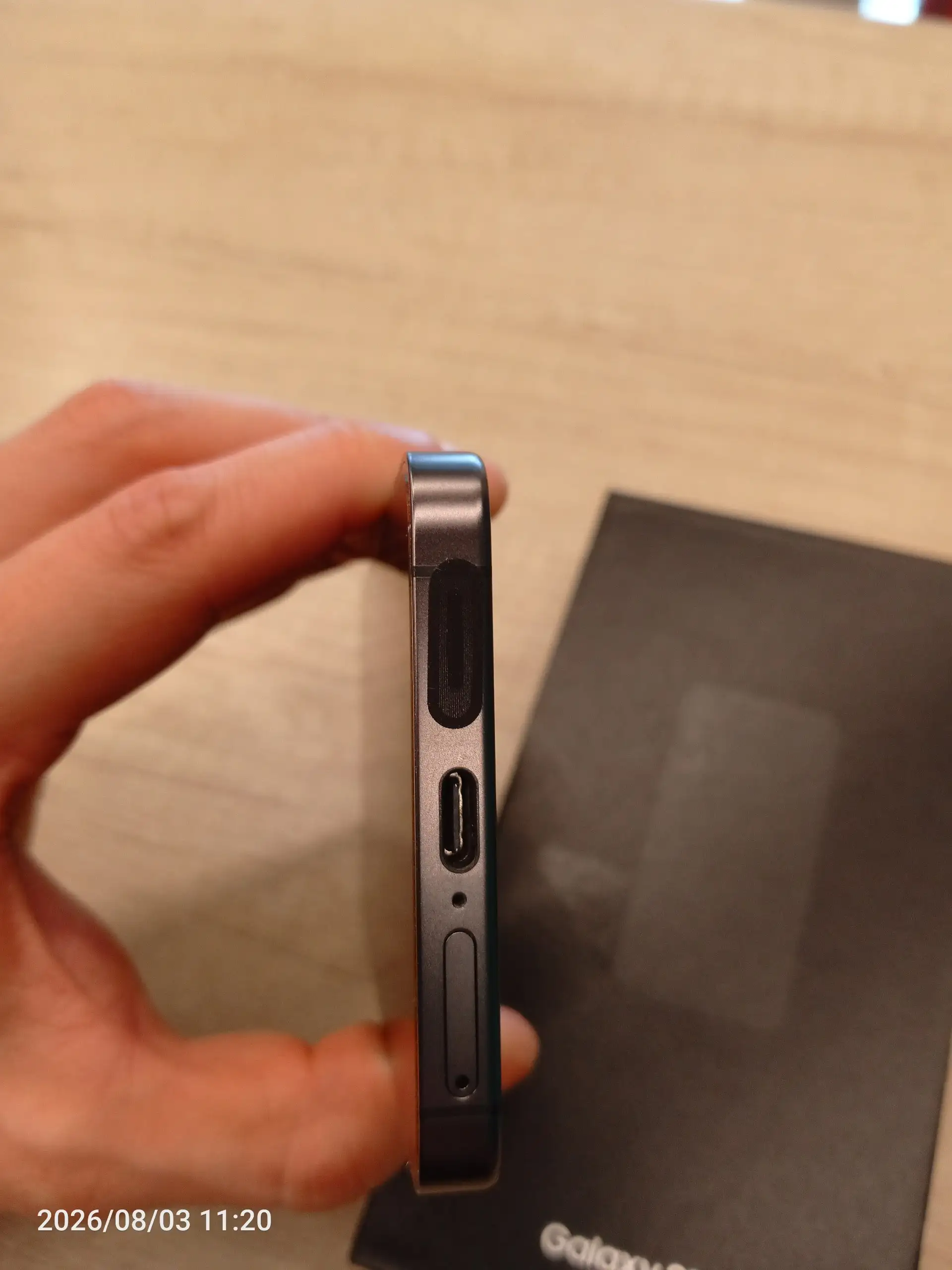 Samsung S24 256GB на Snapdragon - Электроника в Владивосток