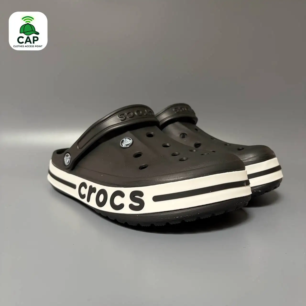 Тапочки Crocs чёрные, размеры 41-46, 1490 руб. - Обувь (Одежда) в Владивосток