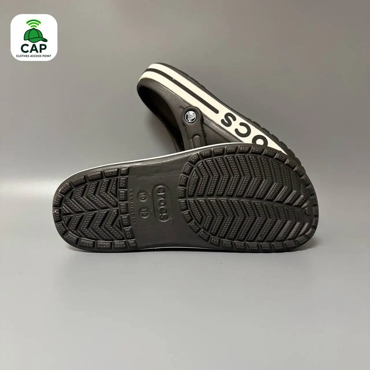 Тапочки Crocs чёрные, размеры 41-46, 1490 руб. - Обувь (Одежда) в Владивосток