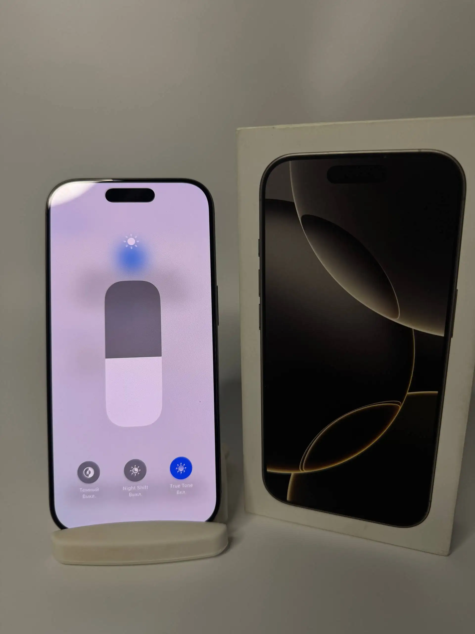 iPhone 16 Pro 512GB с заменой дисплея и АКБ 93% - Смартфоны и телефоны (Электроника) в Владивосток