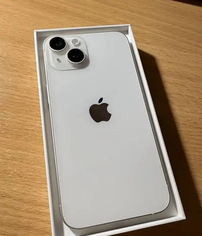 Продаю iPhone 14 128 ГБ Белый