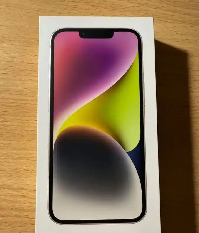 Продаю iPhone 14 128 ГБ Белый