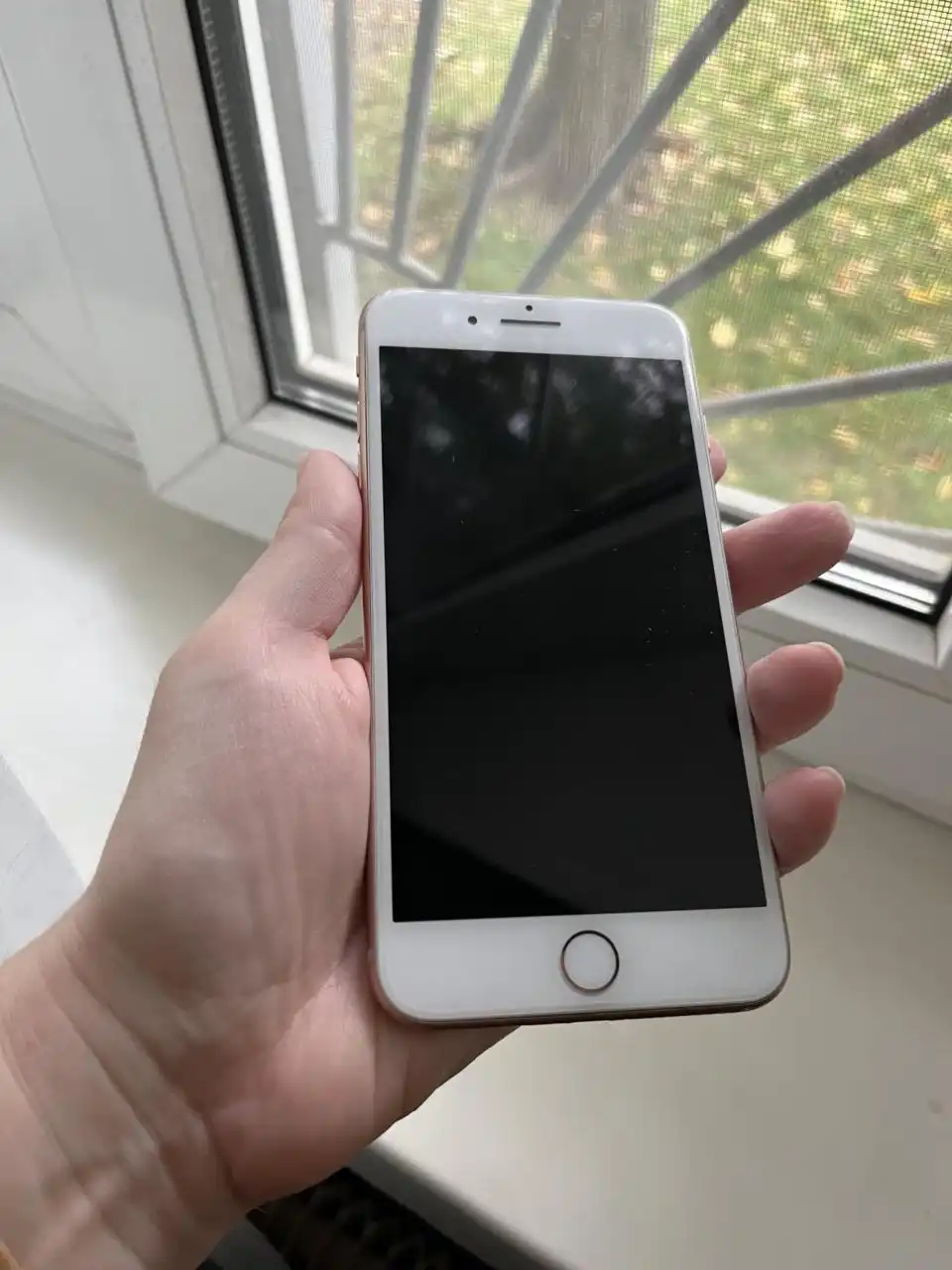 Продаю смартфон в очень хорошем состоянии