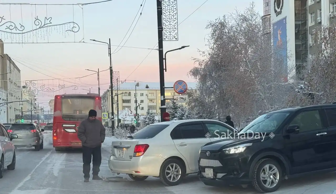 ДТП с автобусом на проспекте