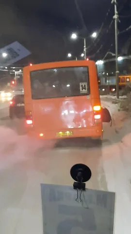 Продажа автобуса по проспекту Николаева - Автобусы в Якутск