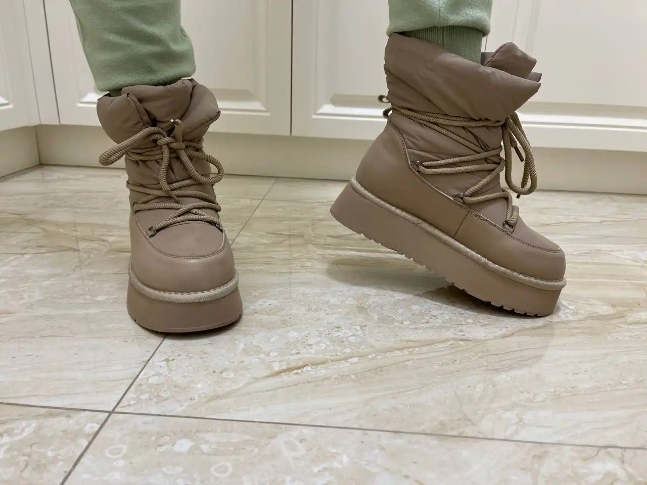 Женские луноходы на меху