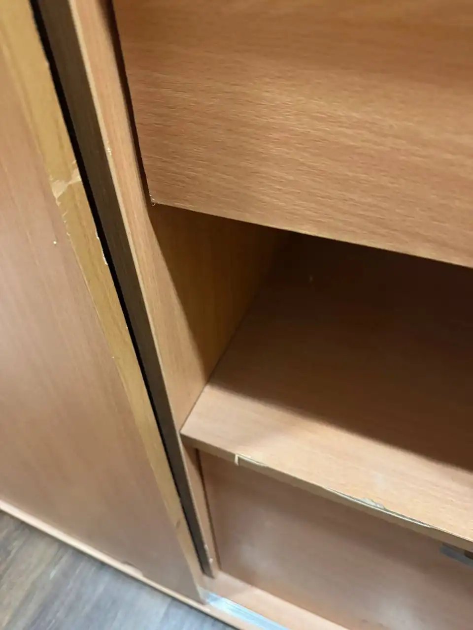 Продажа шкафа-прихожей с зеркалом