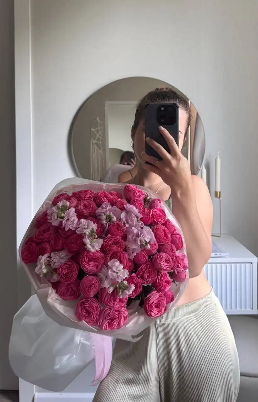 Flora Courier - доставка цветов круглосуточно