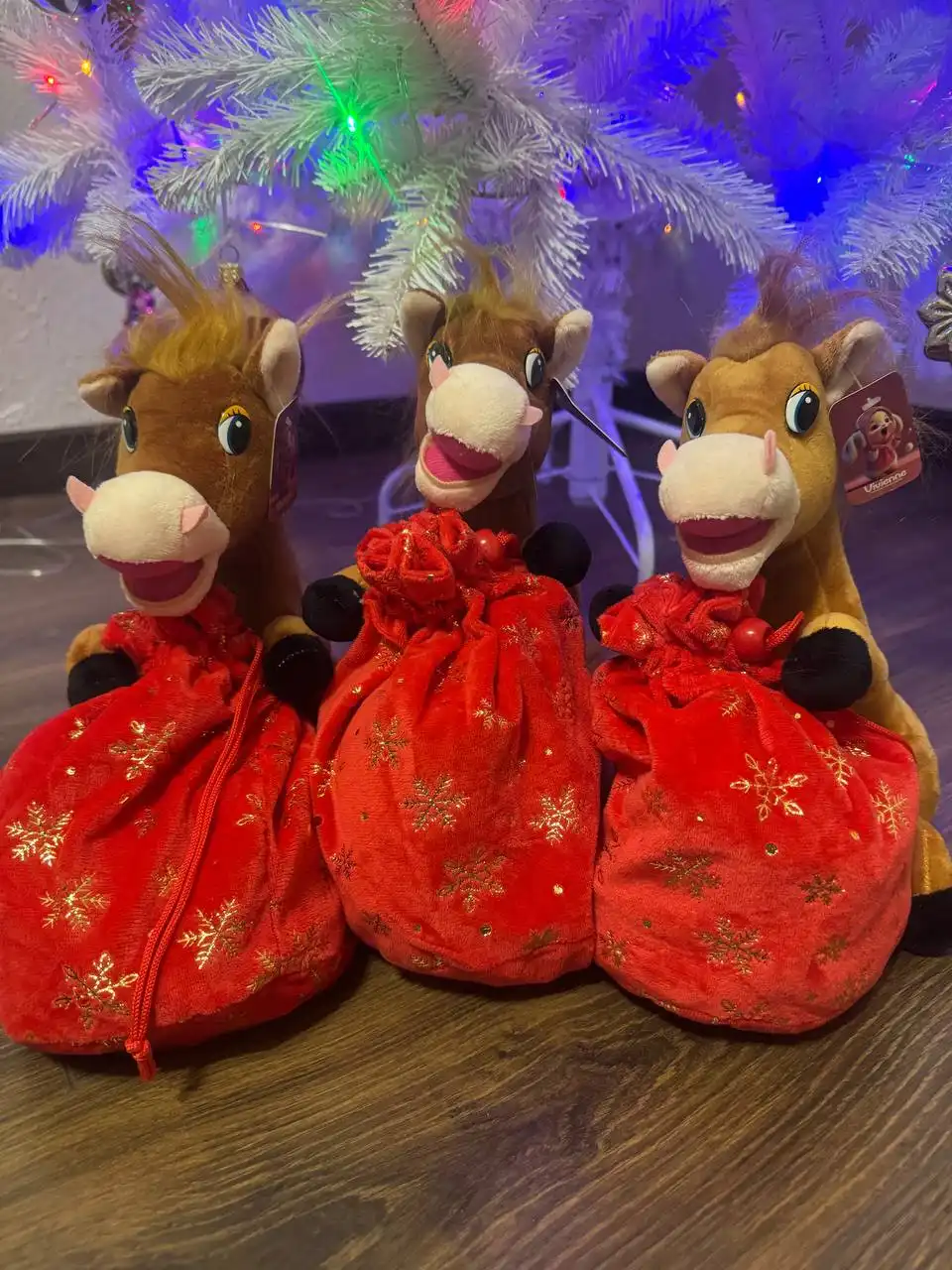 Новогодний сладкий подарок с игрушкой или рюкзачком