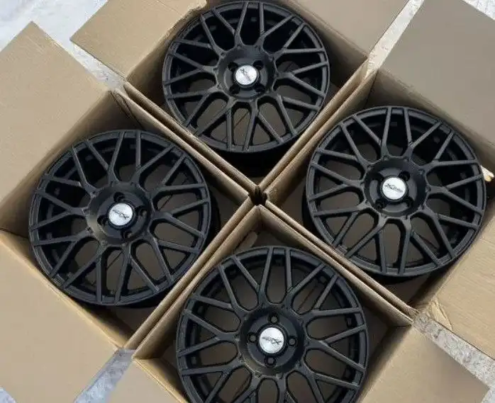 Литые диски X'trike X-131 7×R17 4×100 разболтовка