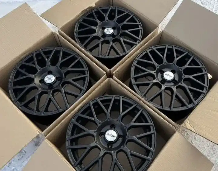 Литые диски X'trike X-131 7×R17 4×100 разболтовка
