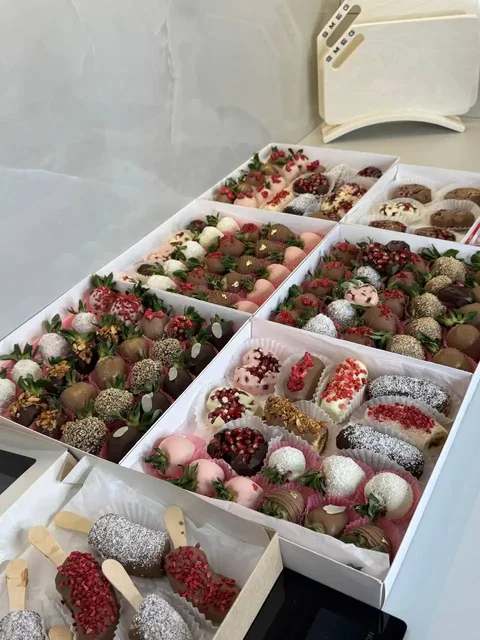 Клубника в шоколаде и другие сладости - частное объявление в Мытищи