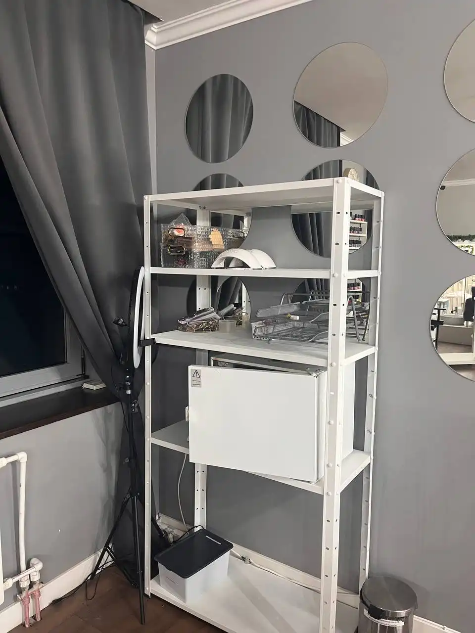 Аренда рабочего места мастера маникюра