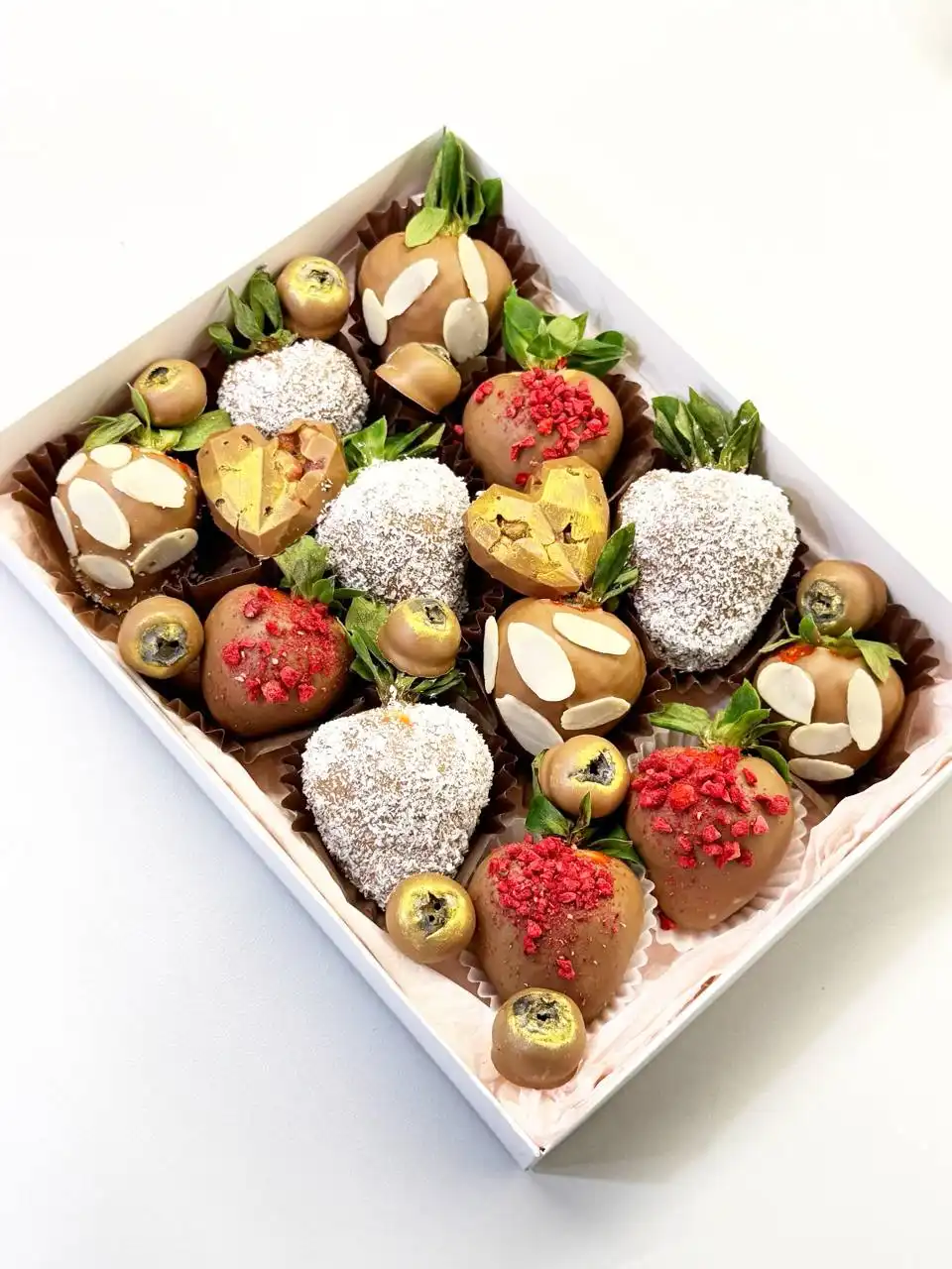 Клубника в шоколаде и десерты с доставкой в Мытищах