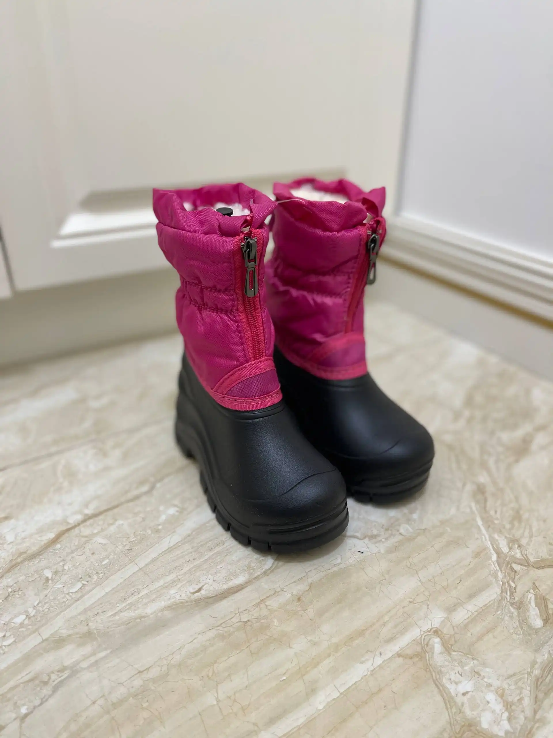 Новые детские ботинки на меху - Обувь (Товары для детей) в Мытищи