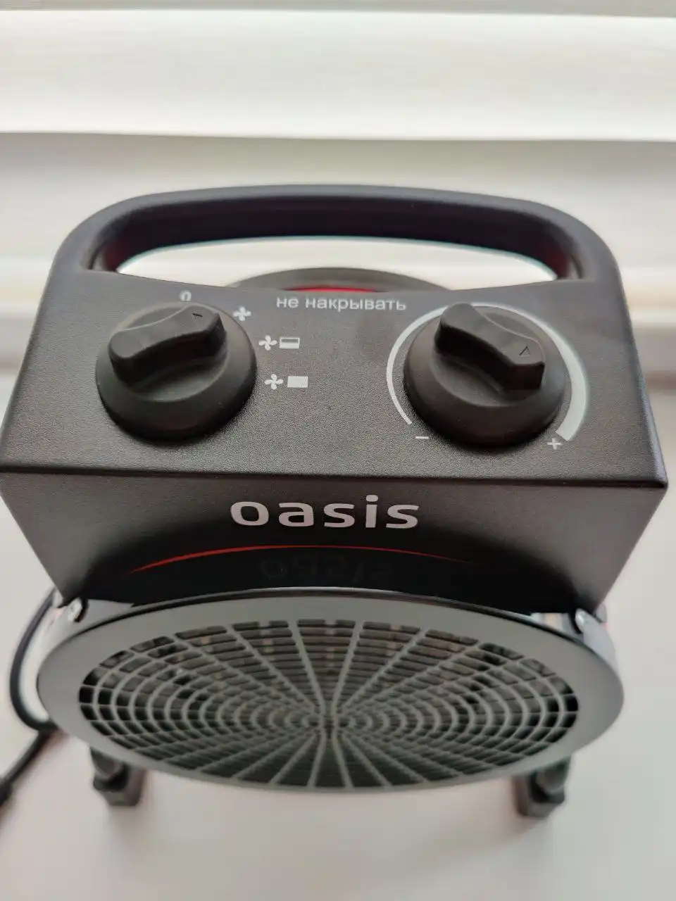 Продам тепловую пушку на 3 кВт - Отопление и обогрев (Для дома и дачи) в Королев