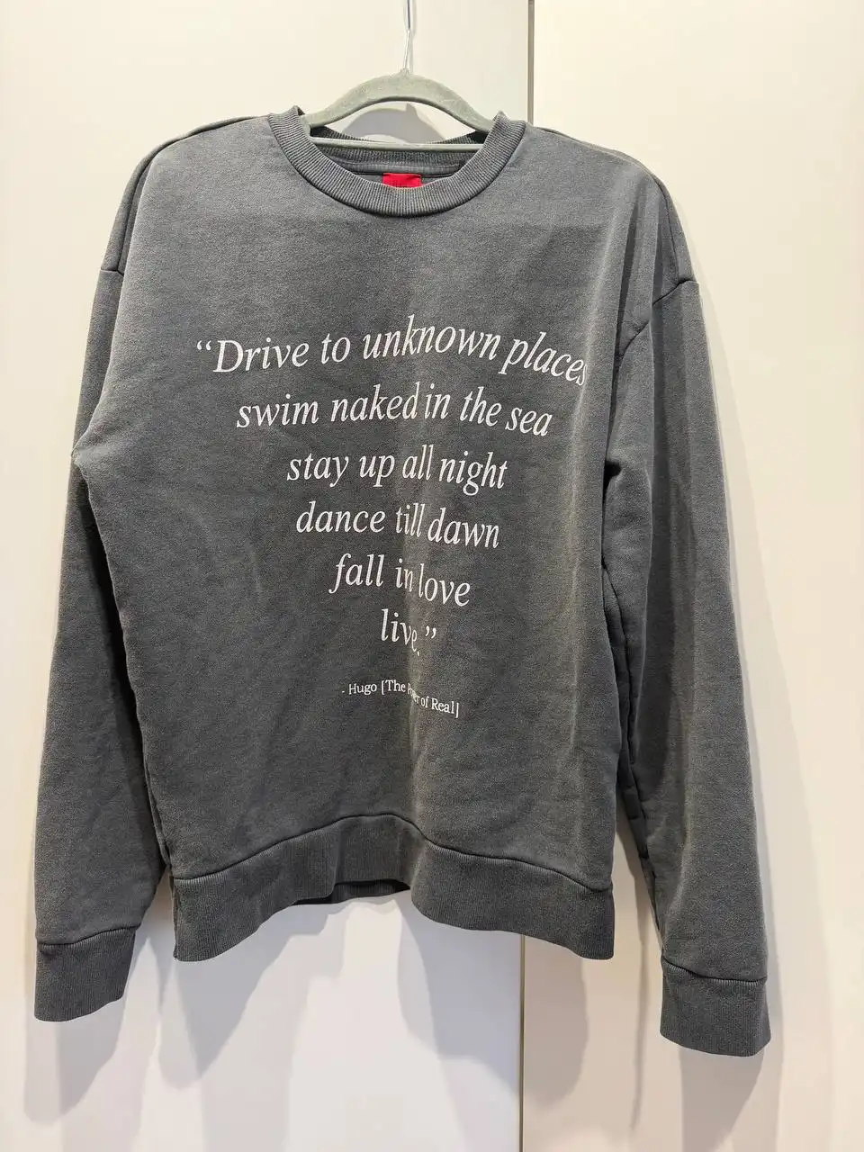 Толстовка Hugo с текстовым принтом - Толстовки/Худи (Одежда) в Мытищи