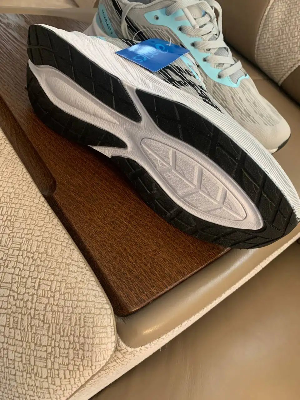 Продажа новых кроссовок ASICS размер 44 - Обувь (Одежда) в Мытищи