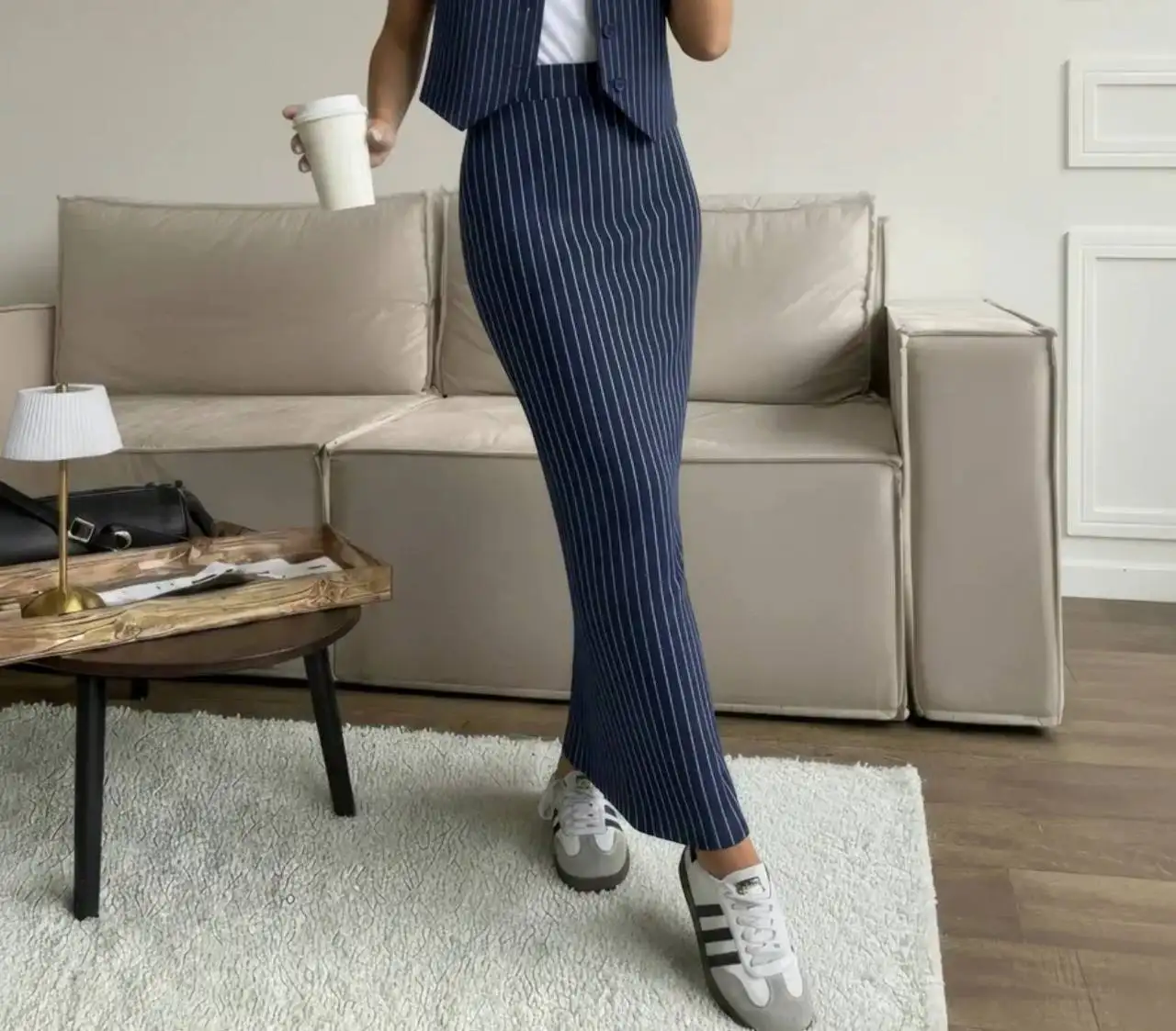 Юбка миди размер 46 новая - Женская одежда (Одежда) в Мытищи