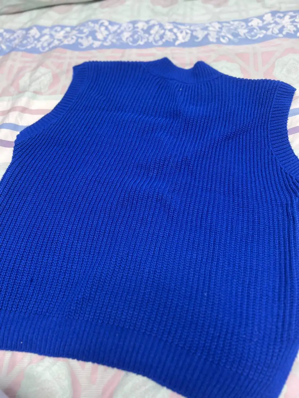 Жилетка женская размер 46 - Верхняя одежда (Одежда) в Мытищи