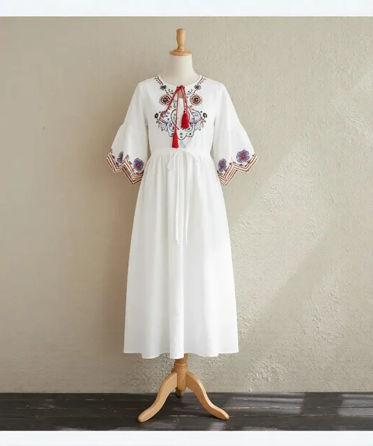 Продажа платьев с вышивкой и трикотажа - Пижамы в Мытищи