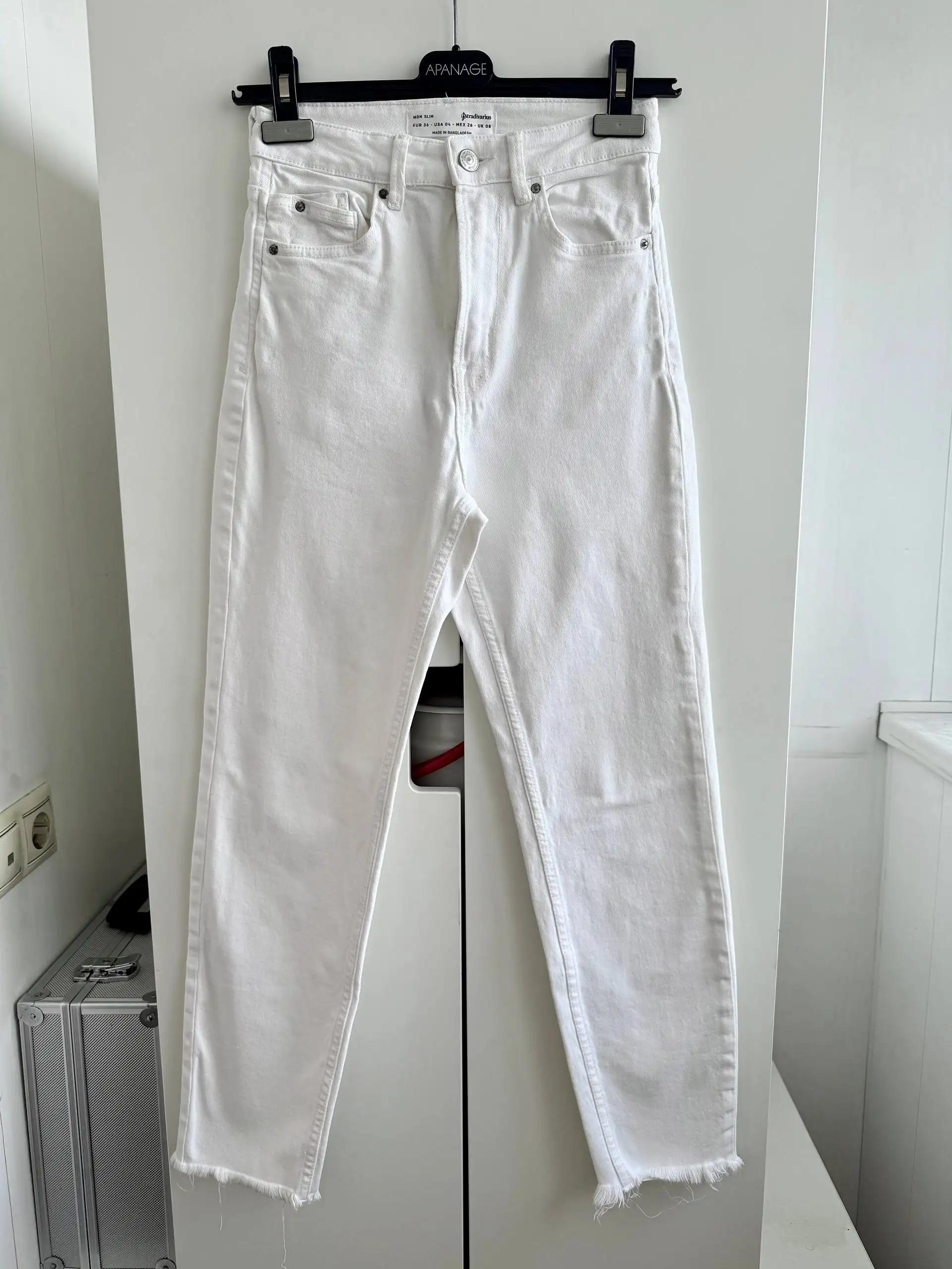 Женские джинсы Zara и Stradivarius размер 36 - Джинсы (Одежда) в Мытищи