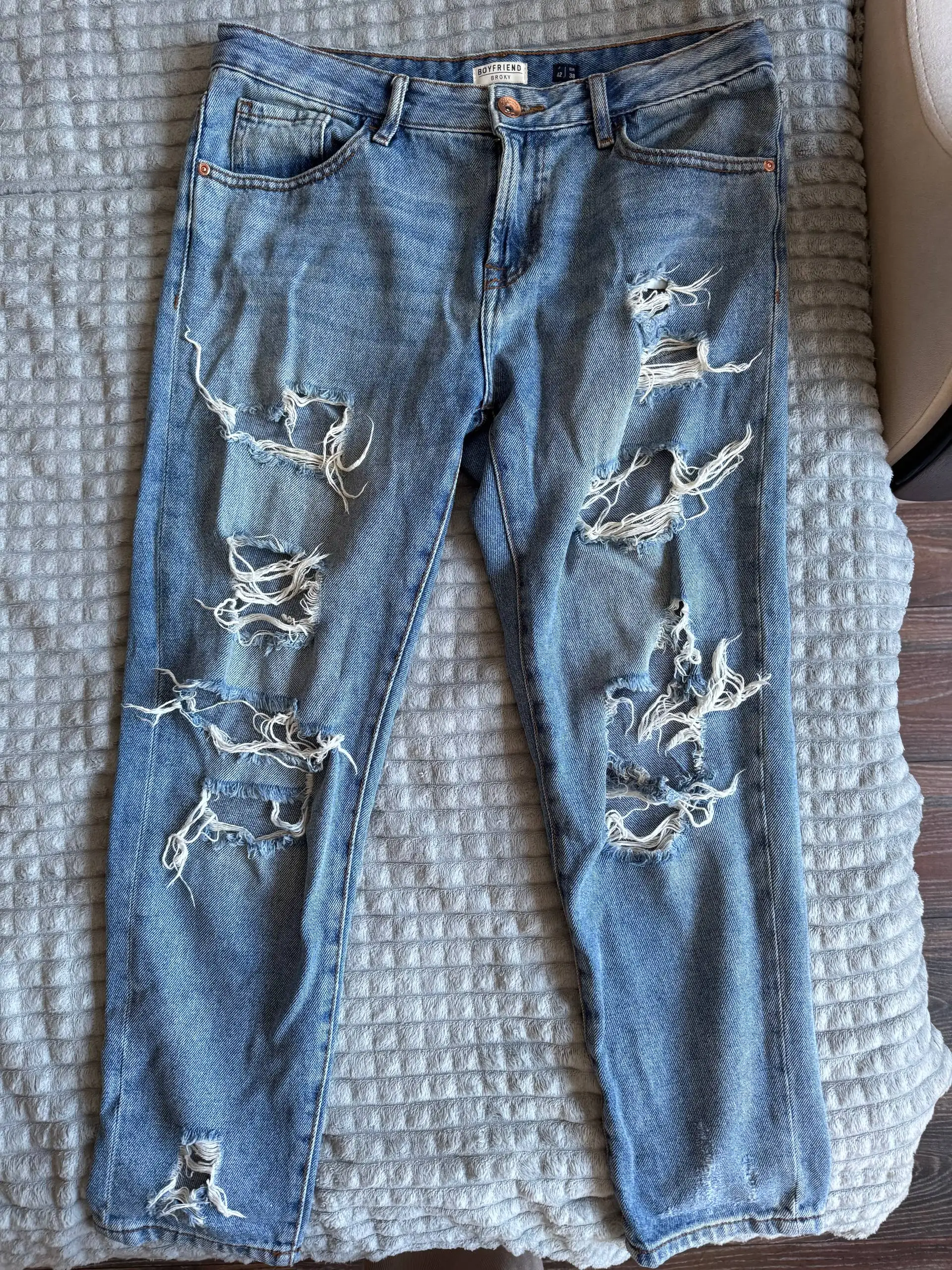 Объявление от Elizavetk98 - Барахолка в Мытищи