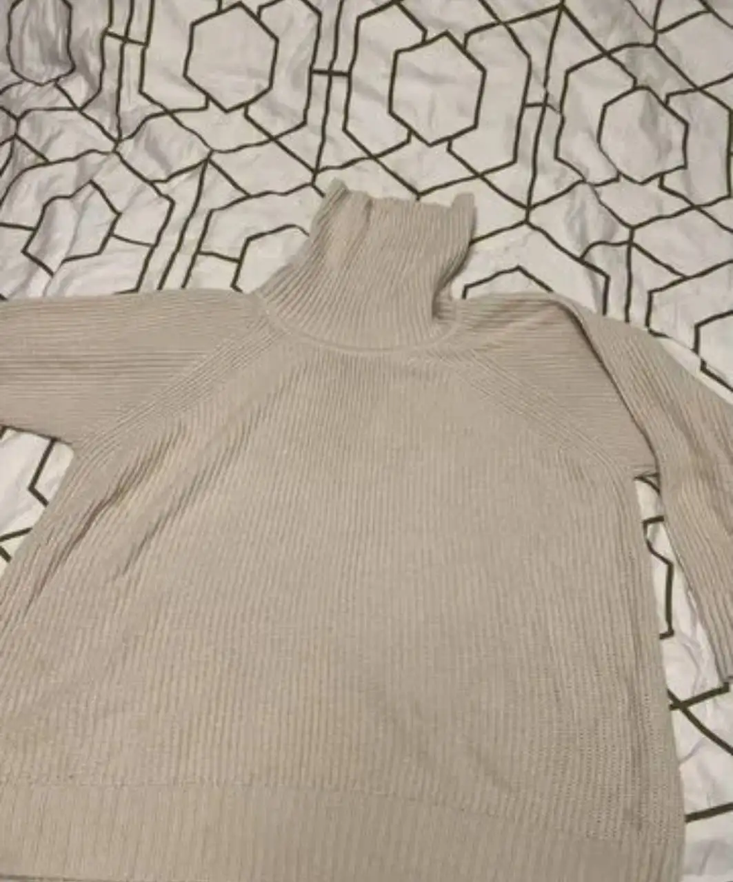 Женский свитер размер М - Одежда в Мытищи