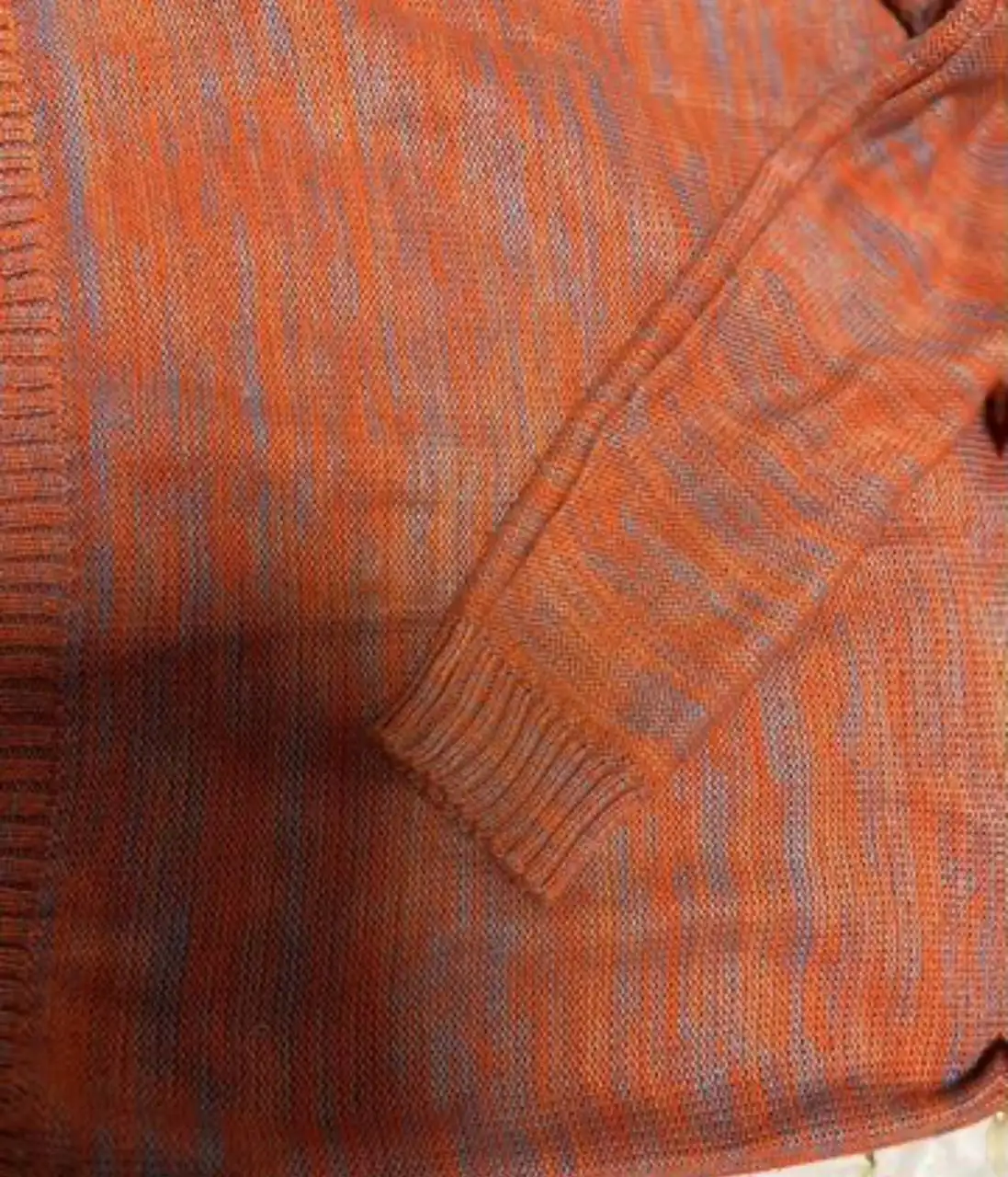 Свитер женский размер 44/46 - Свитер (Одежда) в Мытищи