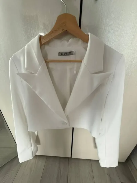 Новый укороченный пиджак 44 размер - Пиджаки в Лобня