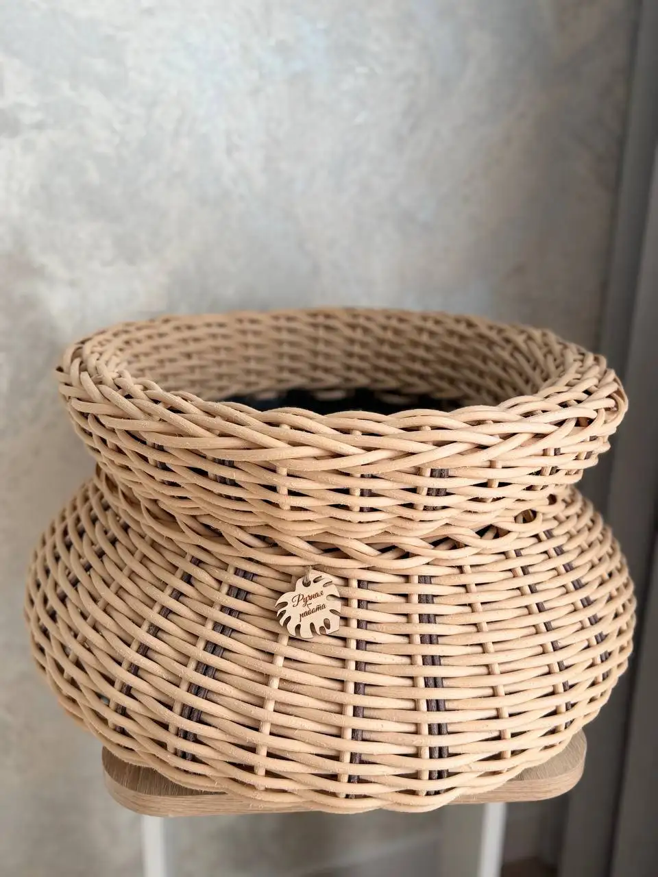 Кашпо из искусственного ротанга на заказ - Рукоделие (Хобби и отдых) в Мытищи
