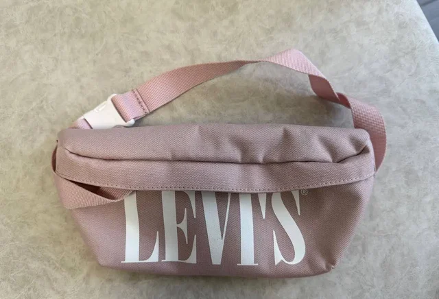 Поясная сумка новая в Лобне - частное объявление в Лобня