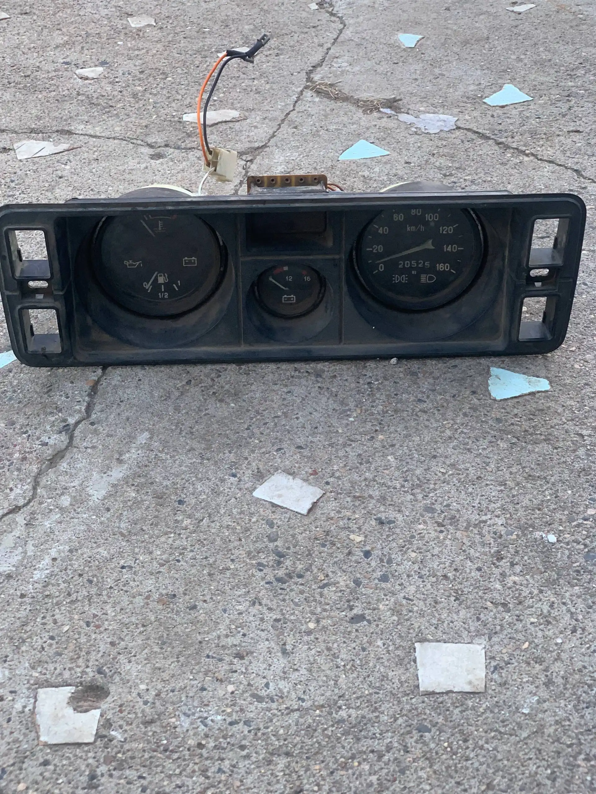 Щиток приборов ВАЗ