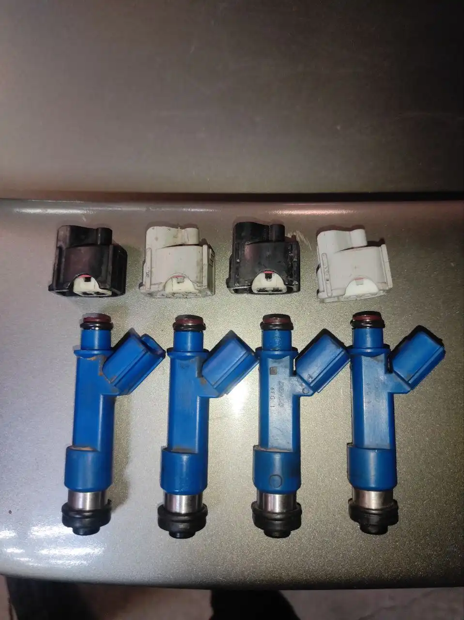 Продам форсунки для 1zz