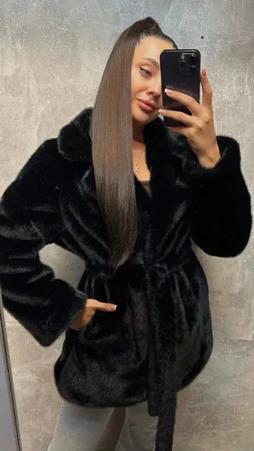 Продам новые шубы из экомеха - Одежда в Чита