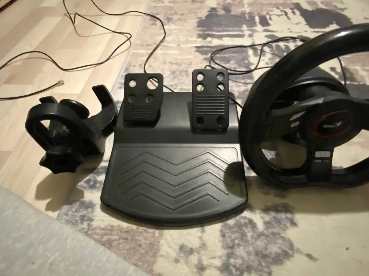 Продам игровой руль