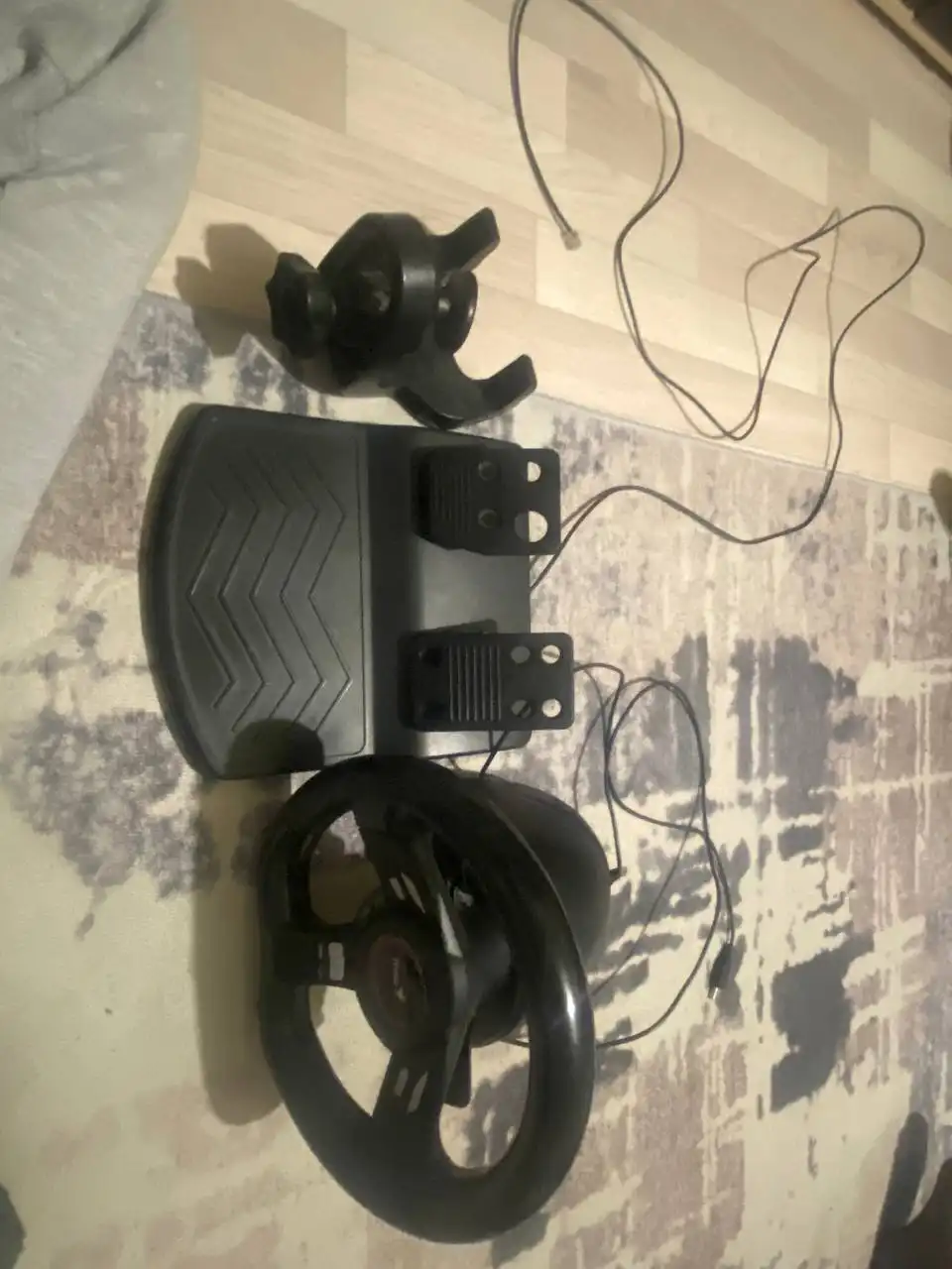 Продам игровой руль