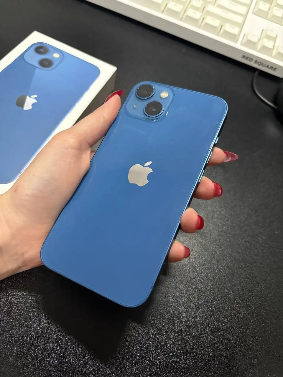 Продам iPhone 13 128гб