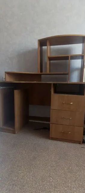 Компьютерный стол в Антипихе - Для дома и дачи в Антипиха