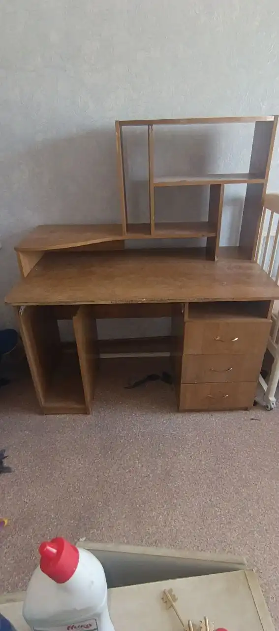 Компьютерный стол в Антипихе - Для дома и дачи в Антипиха