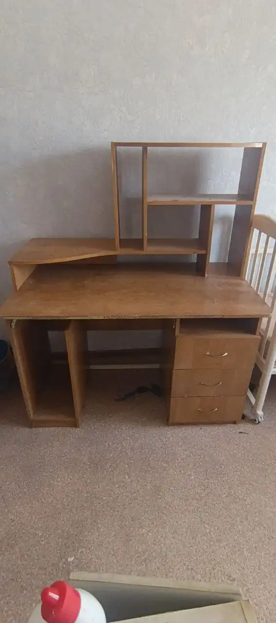 Компьютерный стол в Антипихе - Для дома и дачи в Антипиха