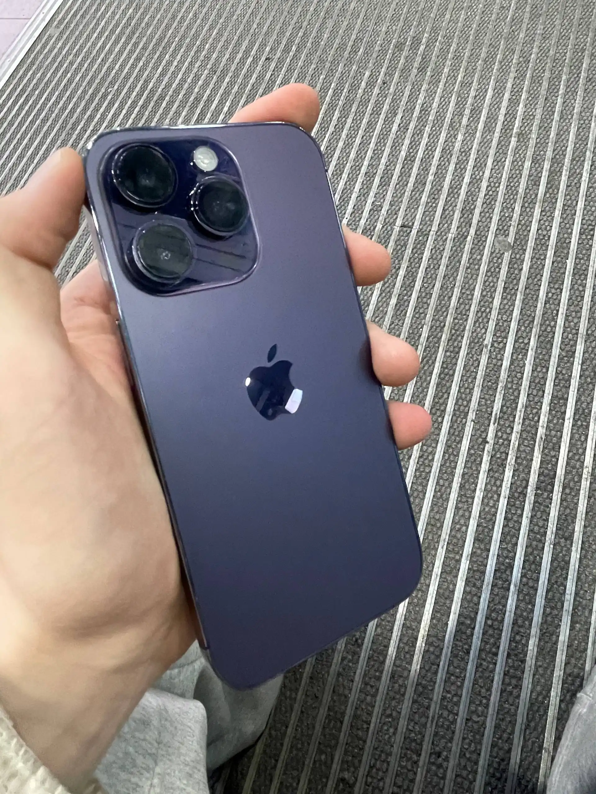 Продам iPhone 14 Pro 256 ГБ 73% - Телефоны (Электроника) в Неизвестно