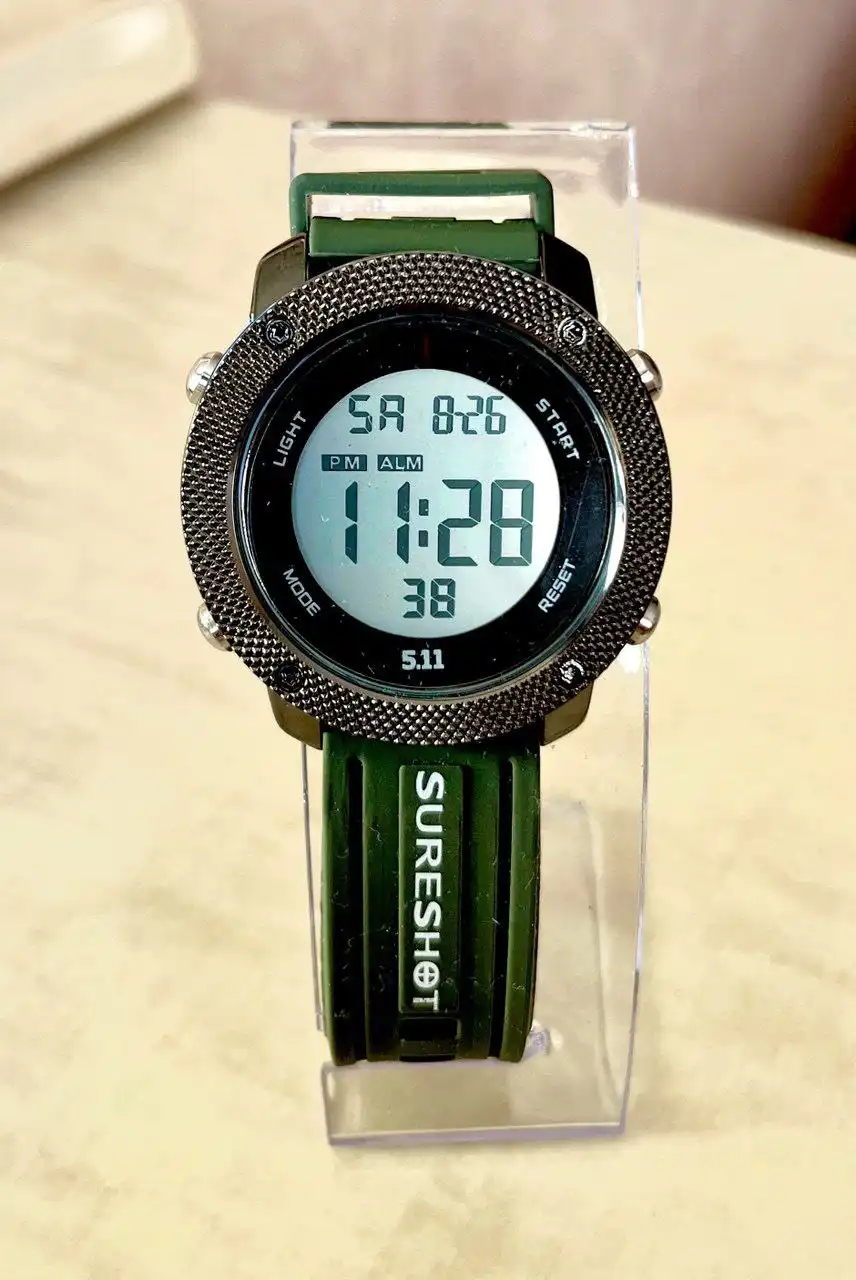 Тактические часы для активного отдыха - Спортивные товары (Хобби и отдых) в Чита