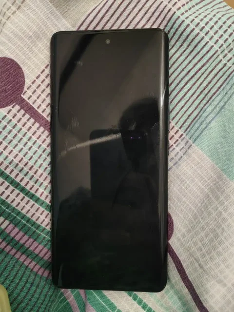 Продам смартфон Honor 50 8/256 с битой крышкой - Часы в Чита